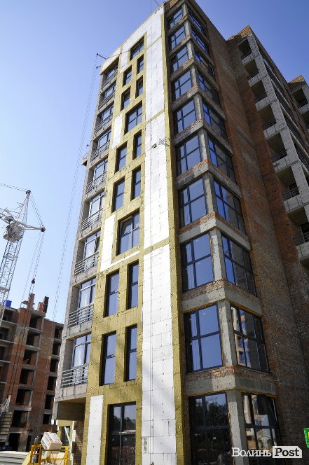 Перший осінній звіт з ЖК «Супернова»: за 4 місяці до здачі*