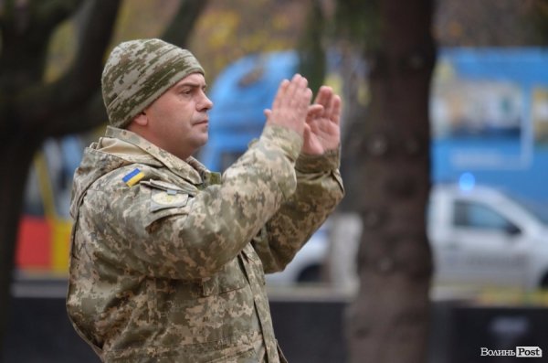 «Схід і Захід разом!»: до Луцька приїхав «Потяг єднання»