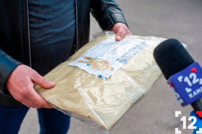 «Ці речі вкрай необхідні», – Олександр Дудар про захисні костюми від БФ «Патріоти Волині». ФОТО