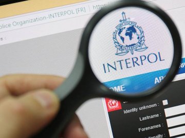 Волинянин їхав до Польщі на краденій автівці, яку шукав Інтерпол