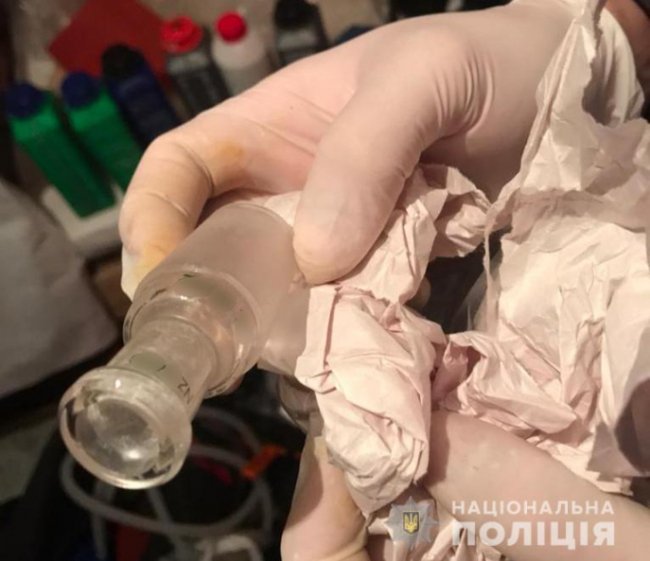 На Волині судитимуть злочинну групу, яка рік виготовляла і збувала наркотики. ФОТО