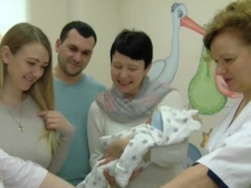 Із нового перинатального центру у Луцьку виписали першу пацієнтку. ВІДЕО