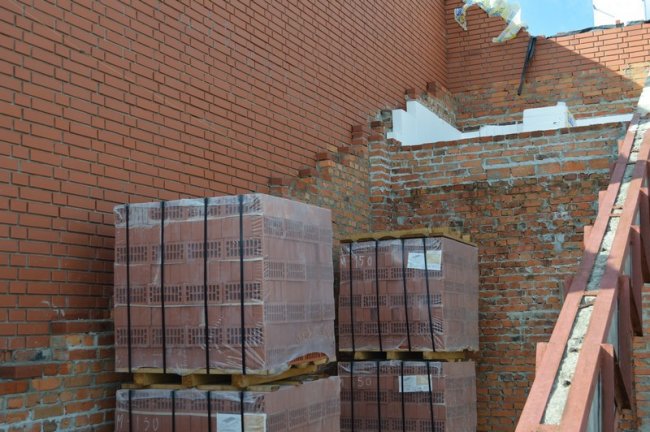 У Ковелі розпочали будівельні роботи на стадіоні «Локомотив». ФОТО