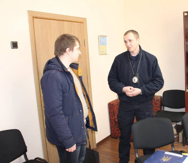 У Луцьку чоловік затримав грабіжника, який відібрав у дівчини телефон