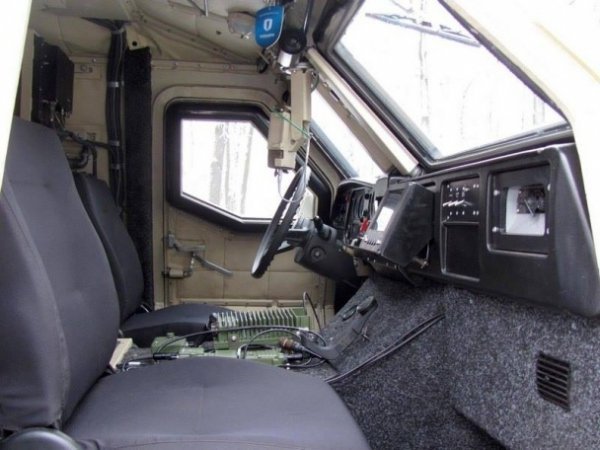 У Львові почали виробляти броньовані всюдиходи. ФОТО. ВІДЕО