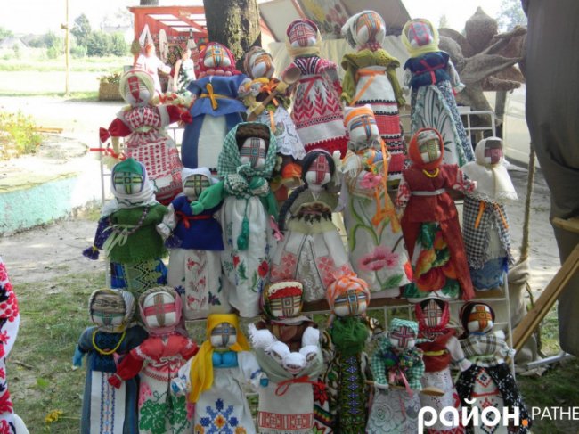 Зірки шоубізу та міжнародний фестиваль: як у Ратному святкували День Незалежності