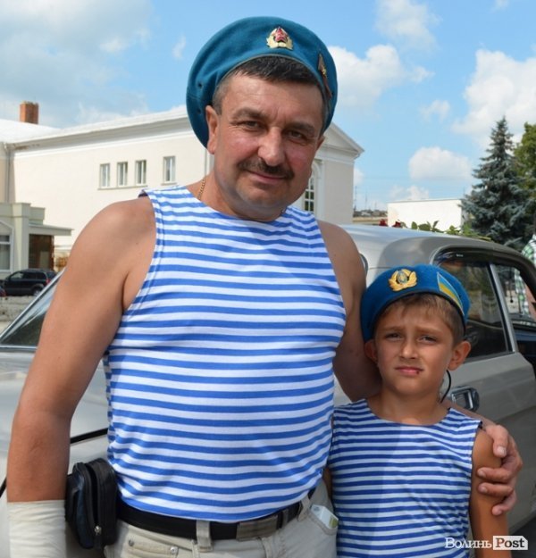 Луцьком пройшов «десант-парад». ФОТО