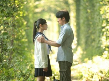 Японці зняли романтичний фільм в «Тунелі кохання» на Рівненщині. ФОТО