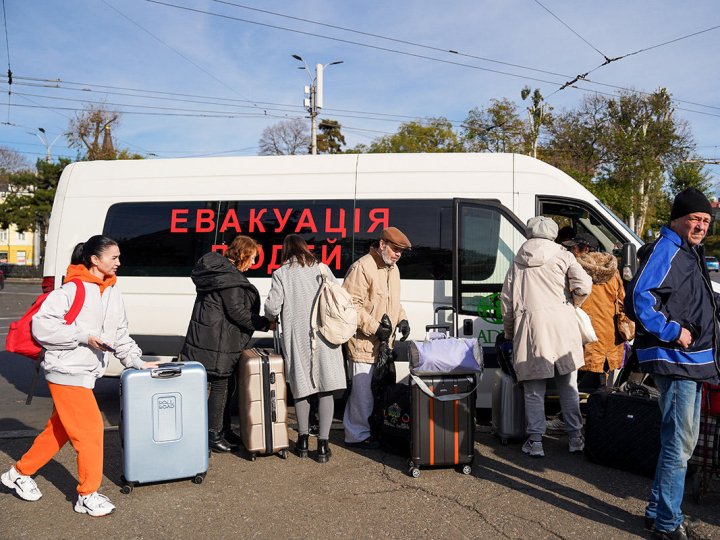 Фронт за 10 кілометрів: на Дніпропетровщині в деяких селах оголосили про примусову евакуацію