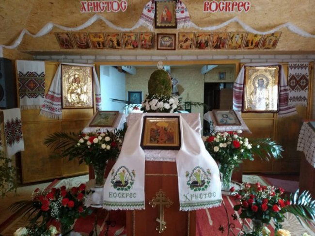 Показали, як пройшла великодня служба у храмі в Жидичині, який збудували прихильники УПЦ МП. ФОТО