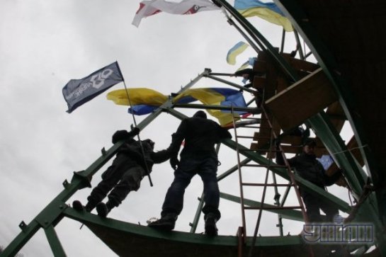 Євромайдан повернувся на Майдан Незалежності. ФОТО