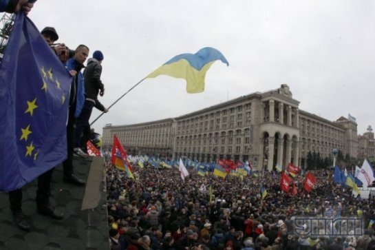 Євромайдан повернувся на Майдан Незалежності. ФОТО