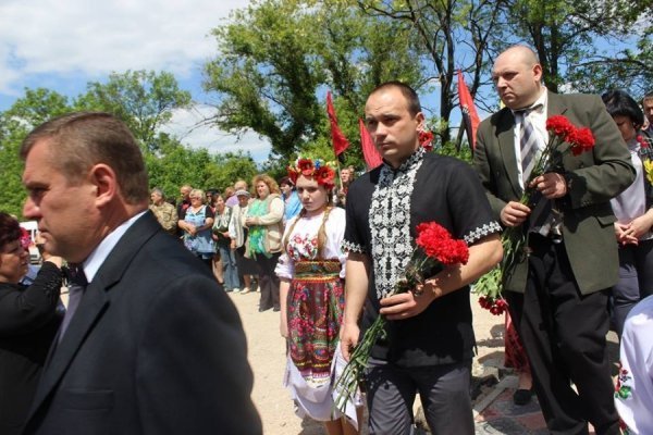 Луцька делегація повернулась з Волновахи. ФОТО