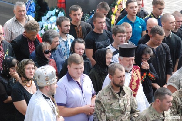 У Луцьку прощалися з загиблим бійцем «Азову». ФОТО. ВІДЕО