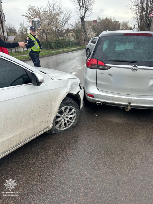 У Луцьку – подвійна аварія. ФОТО