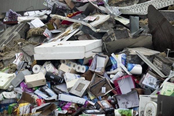 У Ризі обвалився дах торгового центру ‒ 52 людини загинули. ФОТО