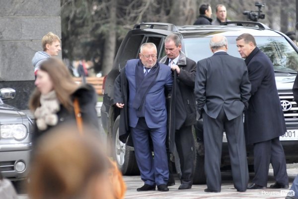 У Луцьку нагороджували працівників телебачення, радіо і зв’язку. ФОТО
