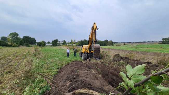 Поблизу Луцька відновили меліоративний канал, якого ніхто не розчищував 30 років