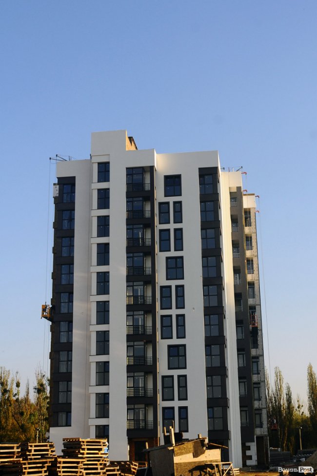 Другий будинок