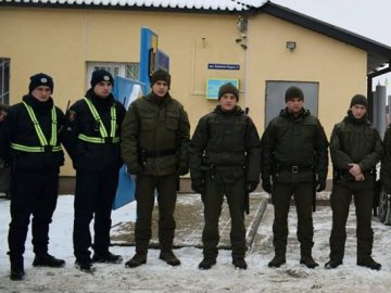 Луцькі нацгвардійці вперше патрулювали з копами не тільки пішки