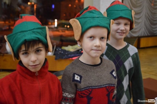 Добро під ялинку: в Луцьку новорічний благодійний ярмарок