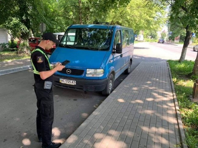 Лучани-автохами сплатили до бюджету міста більше мільйона гривень