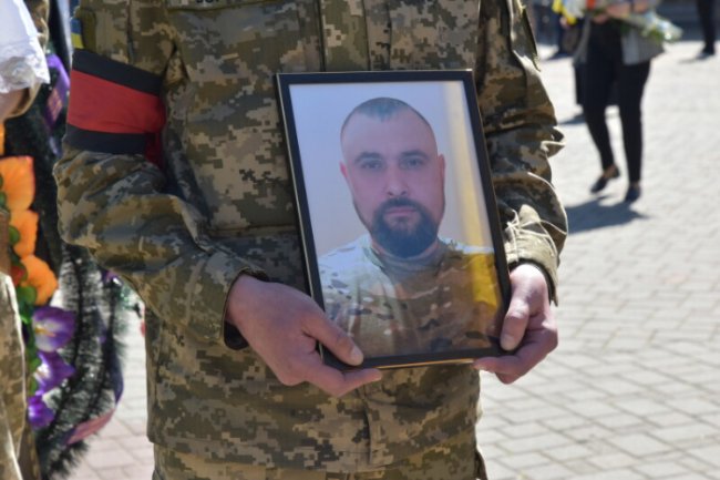 Скорботний день: у Луцьку поховали двох Героїв