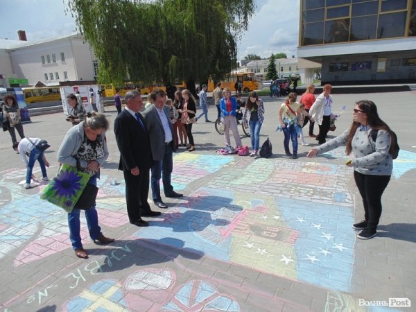 Центр Луцька розмалювали по-європейськи. ФОТО