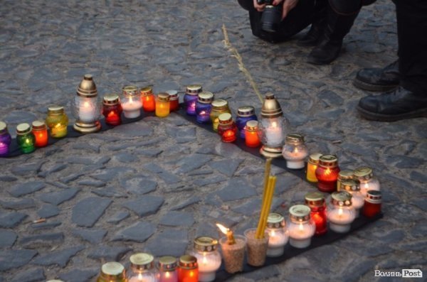 Лучани вшанували пам’ять жертв Голодомору