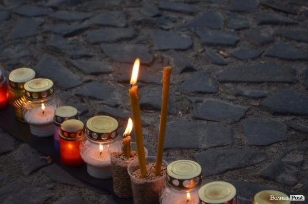 Лучани вшанували пам’ять жертв Голодомору