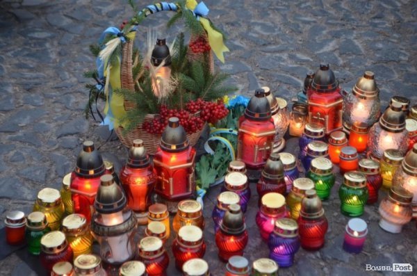 Лучани вшанували пам’ять жертв Голодомору