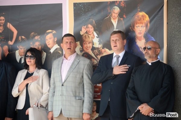 Нові студенти політеху пройшлися червоною доріжкою. ФОТОРЕПОРТАЖ