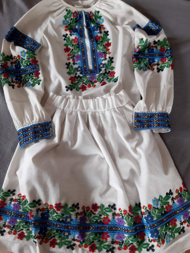 «Бувало, що вставав о 4 ранку і до 6 вишивав»: лікар з Волині розповів про своє захоплення 