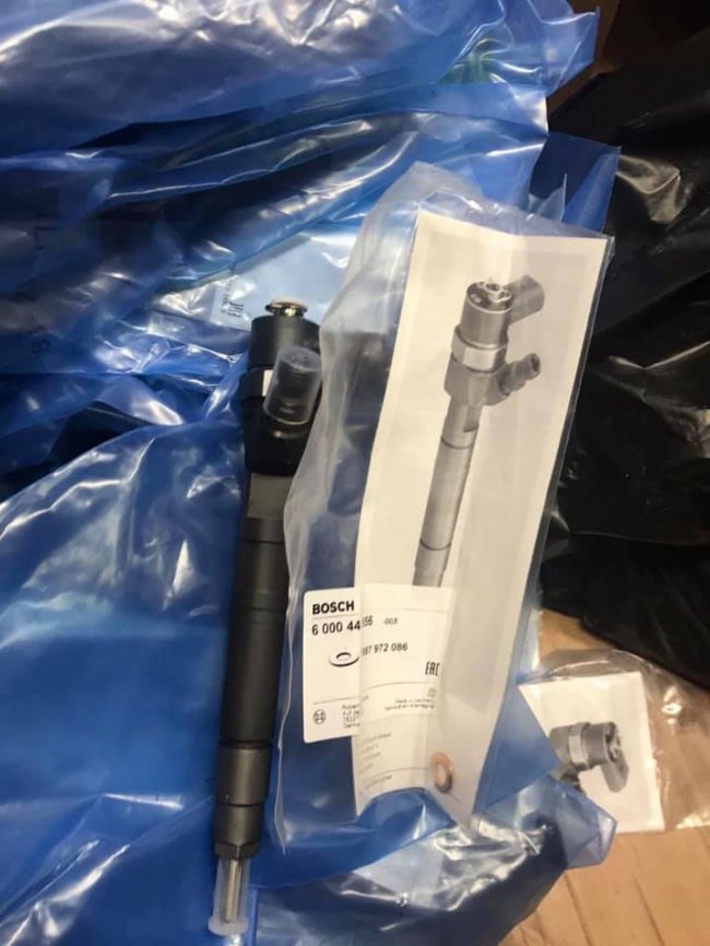 На «Ягодині» в авто знайшли контрабандні запчастини на понад 940 тисяч гривень