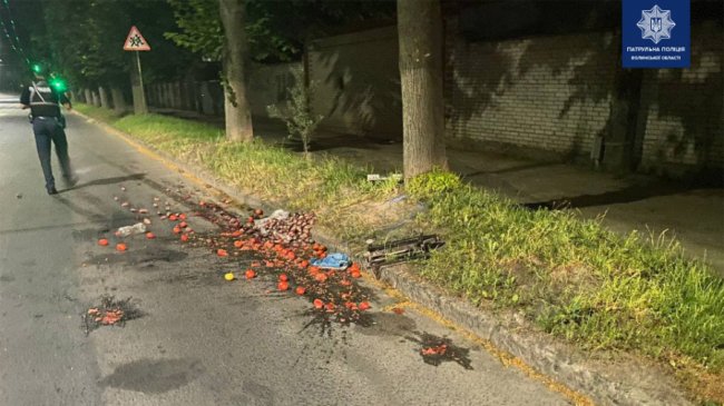 У Луцьку п'яний чоловік викрав бус з 6 тоннами овочів. ФОТО