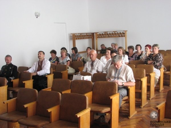 Під Луцьком козаки махали шаблями і стріляли з гармати. ФОТО