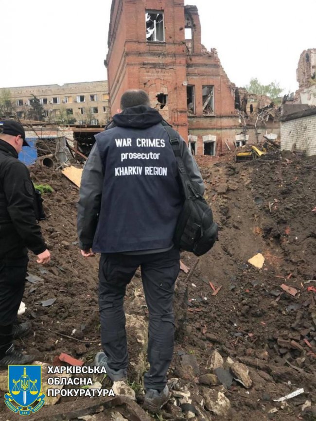 Росіяни влучили в будівлю музею в Купʼянську: 2 загиблих та 10 поранених. ОНОВЛЕНО