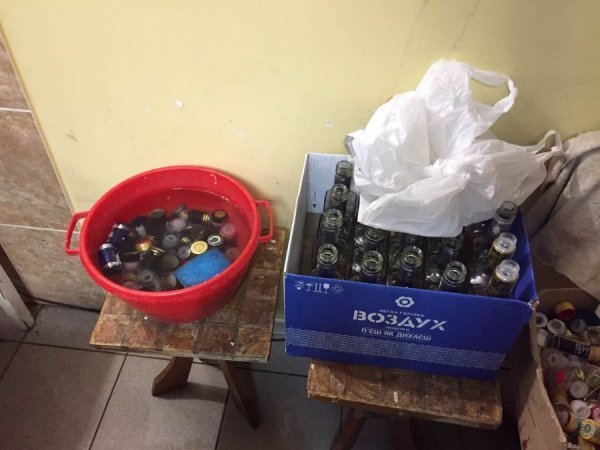 Під Луцьком викрили підпільний цех з виробництва горілчаного фальсифікату 