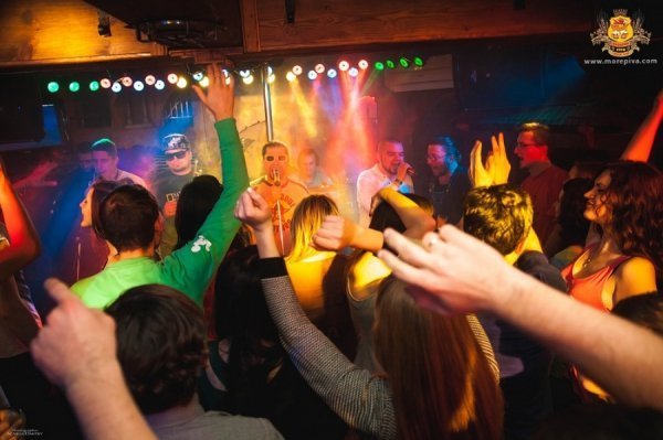 Фото концерту «Гуцул Каліпсо» в Луцьку