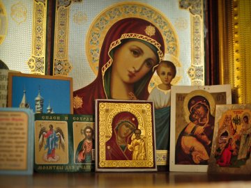 Волинський священник розповів, які ікони повинні бути вдома