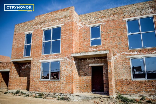 У «Струмочку» показали, який вигляд матиме новий котедж. ФОТОЗВІТ*