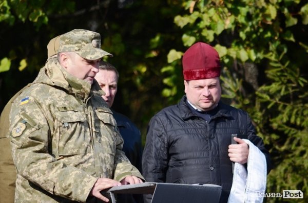 Волинські призовники поїхали на службу. ФОТО