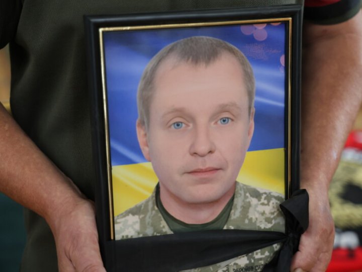 У Луцьку попрощалися з Героєм Олексієм Бондарем