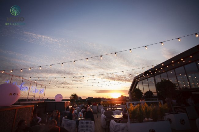 «MOJO Sky Garden» – нове оригінальне місце для весіль, банкетів та днів народження*