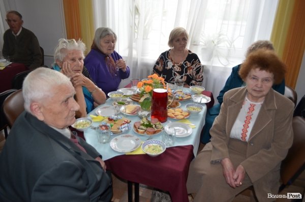 У Луцьку відбулась традиційна зустріч репресованих політв’язнів СРСР. ФОТО