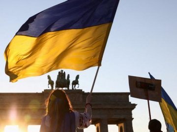 ЗСУ звільнили село на Херсонщині, а рашисти втекли зі Зміїного: добрі новини від ВолиньPost за 30 червня 