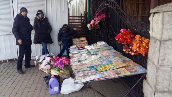 Луцькі поліцейські виявили нелегальні точки торгівлі. ФОТО