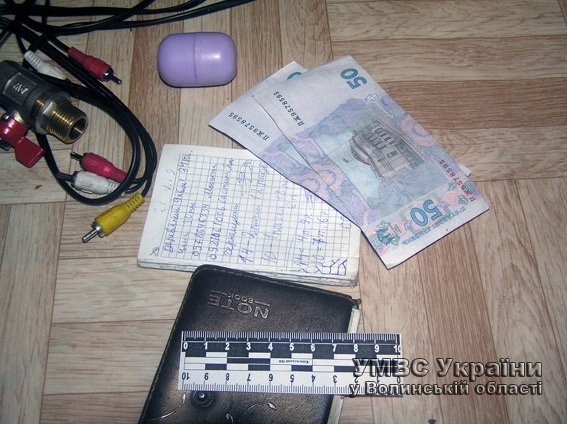 На Волині фальшивомонетник друкував гроші на звичайному принтері. ФОТО