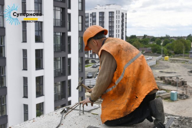 У четвертому будинку ЖК «Супернова» розпочали монтаж теплої підлоги*