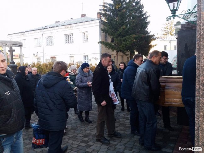 У Луцьку прощаються з Іваном Корсаком. ФОТО